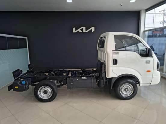 KIA-BONGO-2.5 TD DIESEL STD CS 4x4 MANUAL KIA-BONGO-2026