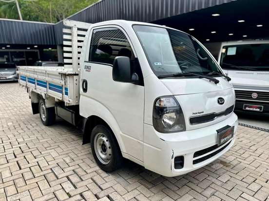 KIA-BONGO-2.5 TD DIESEL STD CS MANUAL KIA-BONGO-2021