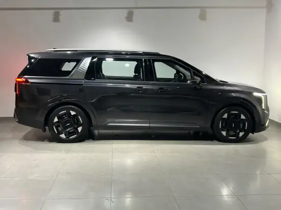 KIA-CARNIVAL-3.5 V6 GASOLINA EX AUTOMATICO KIA-CARNIVAL-2024