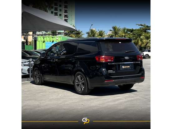 KIA-CARNIVAL-2019