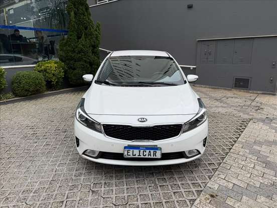 KIA-CERATO-2018