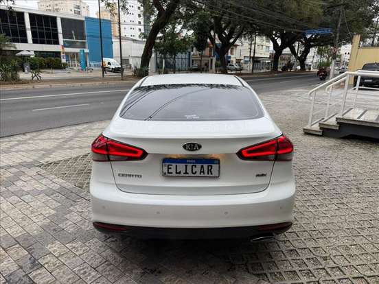 KIA-CERATO-1.6 SX 16V FLEX 4P AUTOMÁTICO KIA-CERATO-2018