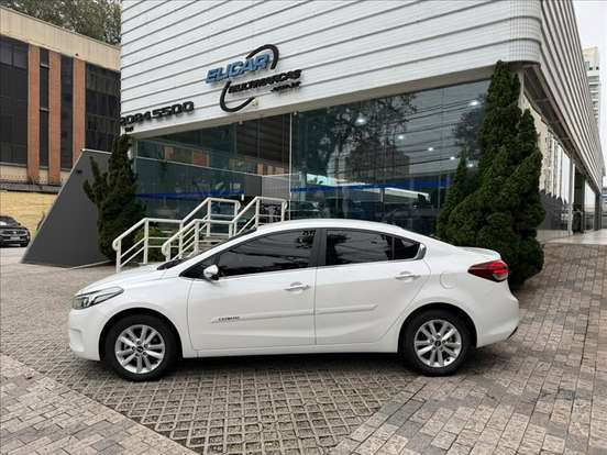 KIA-CERATO-1.6 SX 16V FLEX 4P AUTOMÁTICO KIA-CERATO-2018