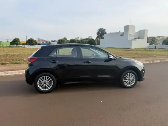 KIA-RIO-2019