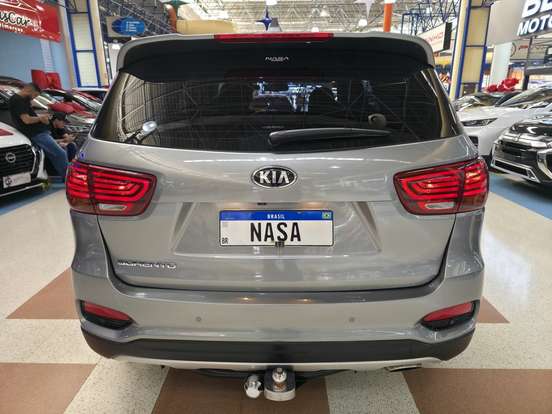 KIA-SORENTO-2.4 16V GASOLINA EX 7L AUTOMÁTICO KIA-SORENTO-2019