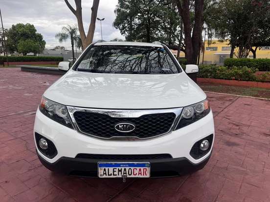 KIA-SORENTO-2012