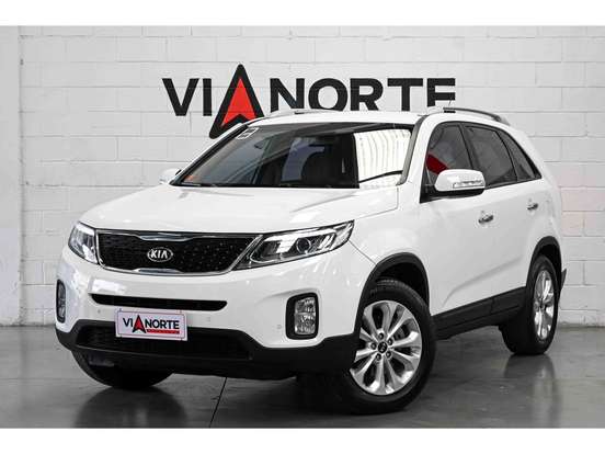 KIA-SORENTO-2012