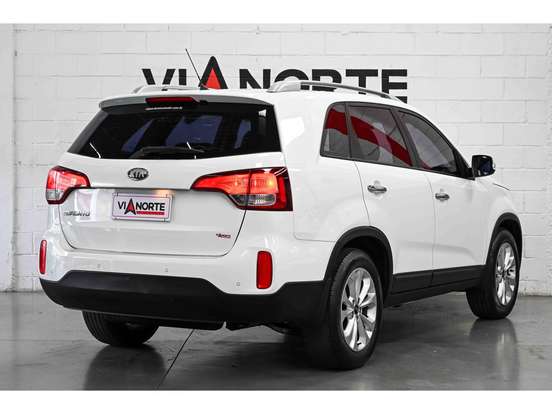 KIA-SORENTO-2012