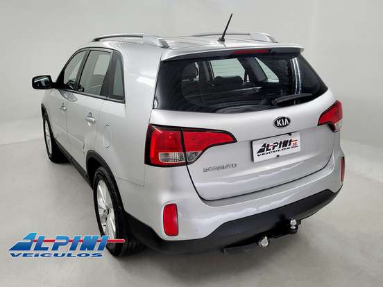 KIA-SORENTO-2.4 16V GASOLINA EX AUTOMÁTICO KIA-SORENTO-2014