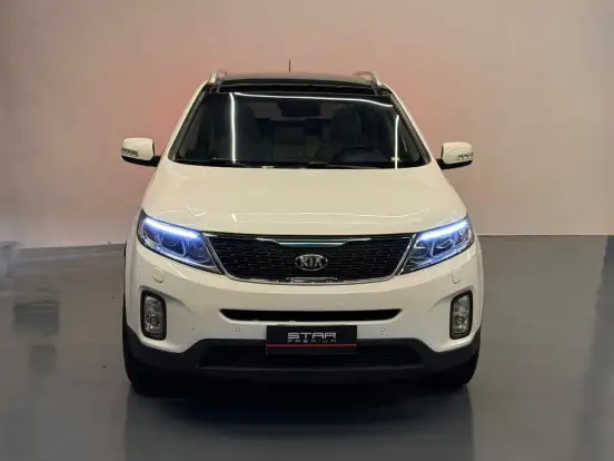KIA-SORENTO-3.5 V6 GASOLINA EX 7L 4WD AUTOMÁTICO KIA-SORENTO-2014
