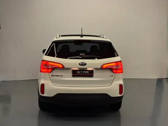KIA-SORENTO-2014
