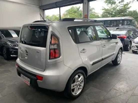 KIA-SOUL-1.6 EX 16V FLEX 4P AUTOMÁTICO KIA-SOUL-2011