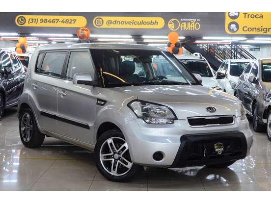 KIA-SOUL-2011