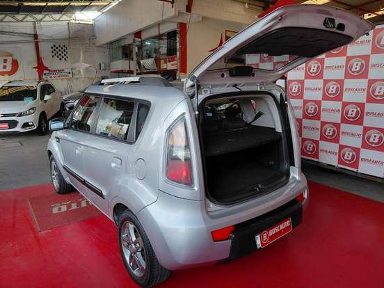 KIA-SOUL-2010