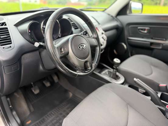 KIA-SOUL-1.6 EX 16V FLEX 4P MANUAL KIA-SOUL-2010