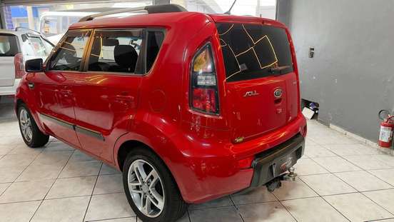 KIA-SOUL-2011