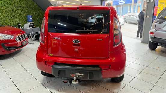 KIA-SOUL-2011