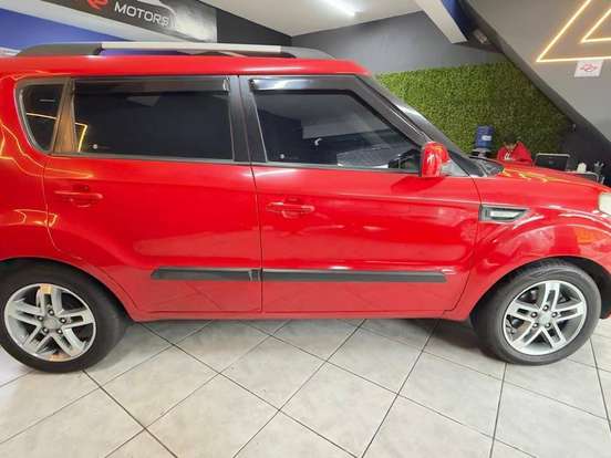 KIA-SOUL-1.6 EX 16V FLEX 4P MANUAL KIA-SOUL-2011