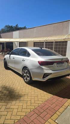 KIA-CERATO-2021