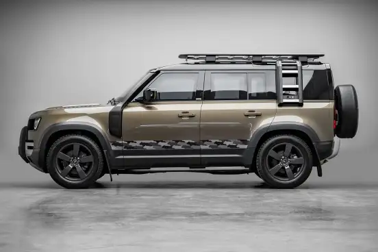 LAND ROVER-DEFENDER-2021