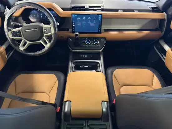 LAND ROVER-DEFENDER-2024