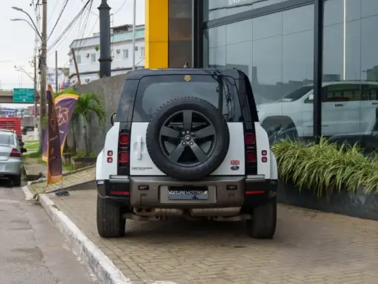 LAND ROVER-DEFENDER-3.0 D300 TURBO DIESEL MHEV 110 X-DYNAMIC HSE AWD AUTOMÁTICO LAND ROVER-DEFENDER-2023