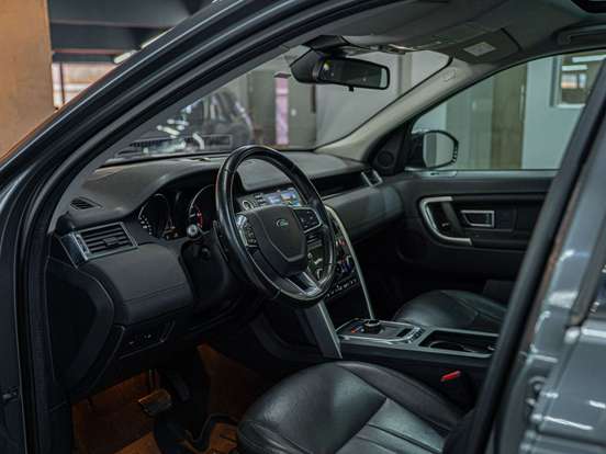 LAND ROVER-DISCOVERY SPORT-2018