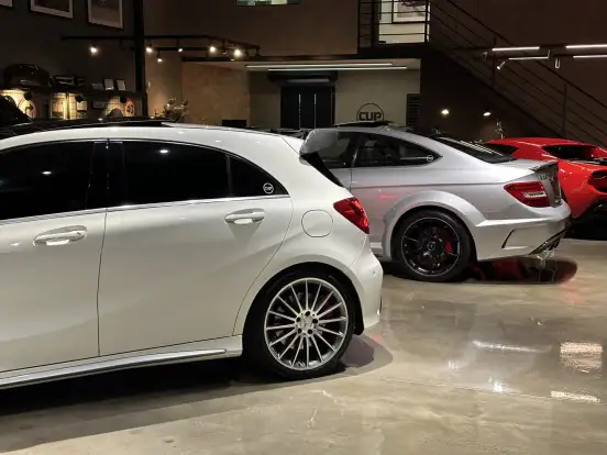 MERCEDES-BENZ-A 45 AMG-2.0 16V TURBO GASOLINA 4P AUTOMATIZADO MERCEDES-BENZ-A 45 AMG-2016