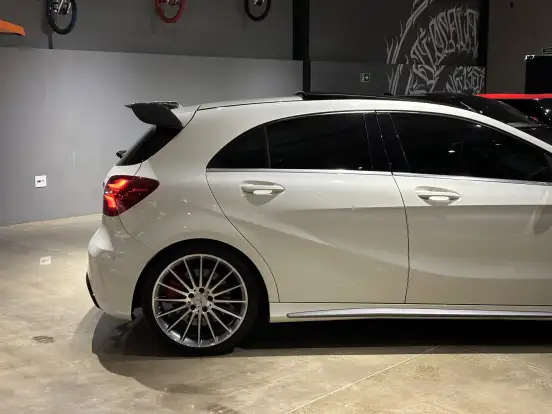 MERCEDES-BENZ-A 45 AMG-2.0 16V TURBO GASOLINA 4P AUTOMATIZADO MERCEDES-BENZ-A 45 AMG-2016