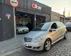 MERCEDES-BENZ B 180 1.7 8V GASOLINA 4P AUTOMÁTICO MERCEDES-BENZ B 180 1.7 8V GASOLINA 4P AUTOMÁTICO