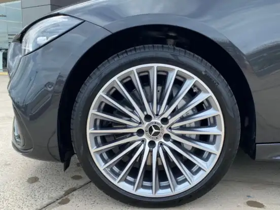 MERCEDES-BENZ-C 200-1.5 EQ BOOST HÍBRIDO AMG LINE 9G-TRONIC MERCEDES-BENZ-C 200-2025