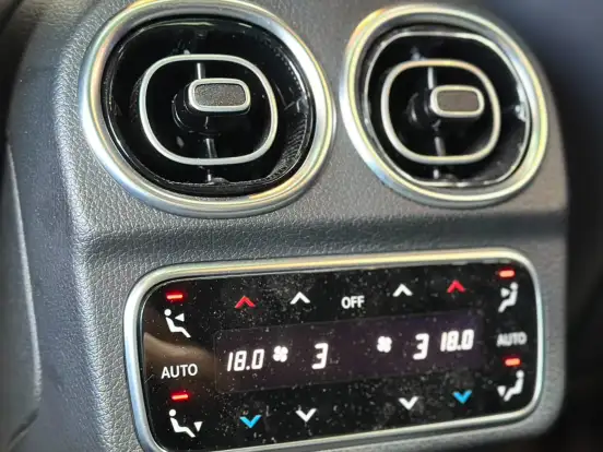 MERCEDES-BENZ-C 200-1.5 EQ BOOST HÍBRIDO AMG LINE 9G-TRONIC MERCEDES-BENZ-C 200-2024