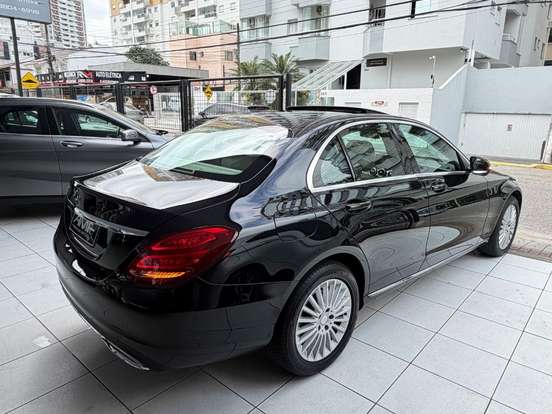 MERCEDES-BENZ-C 200-2.0 CGI AVANTGARDE 16V GASOLINA 4P AUTOMÁTICO MERCEDES-BENZ-C 200-2017