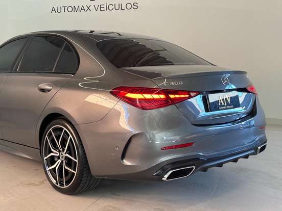 MERCEDES-BENZ-C 300-2023