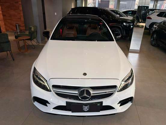 MERCEDES-BENZ-C 43 AMG-3.0 V6 GASOLINA COUPÉ 4MATIC 9G-TRONIC MERCEDES-BENZ-C 43 AMG-2019