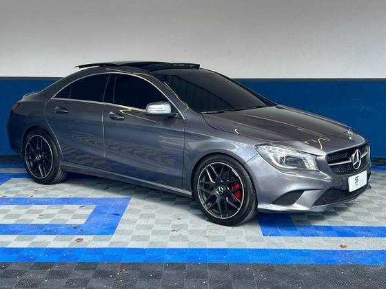 MERCEDES-BENZ CLA 200 1.6 FIRST EDITION TURBO GASOLINA 4P AUTOMATIZADO