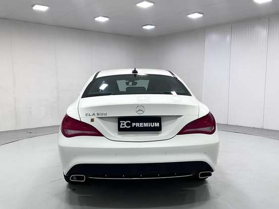 MERCEDES-BENZ-CLA 200-2016