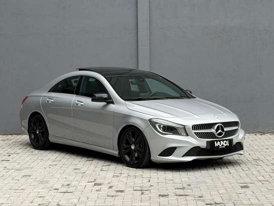 MERCEDES-BENZ-CLA 200-2015