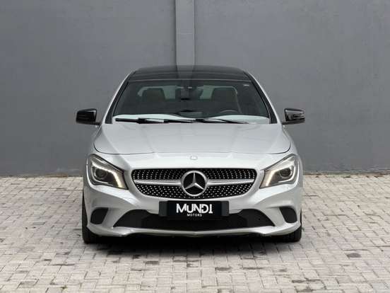 MERCEDES-BENZ-CLA 200-1.6 VISION 16V GASOLINA 4P AUTOMÁTICO MERCEDES-BENZ-CLA 200-2015
