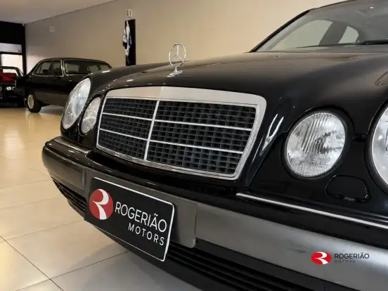 MERCEDES-BENZ-E 320-3.2 ELEGANCE V6 GASOLINA 4P AUTOMÁTICO MERCEDES-BENZ-E 320-1998