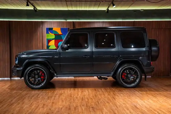 MERCEDES-BENZ-G 63 AMG-2025