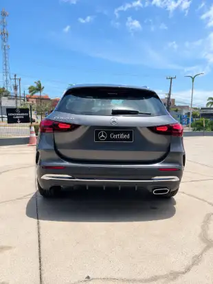 MERCEDES-BENZ-GLA 200-2025