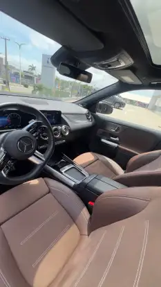 MERCEDES-BENZ-GLA 200-2025