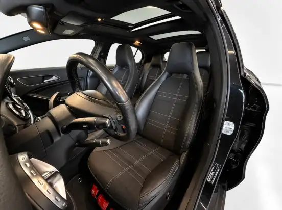 MERCEDES-BENZ-GLA 200-1.6 CGI VISION 16V TURBO FLEX 4P AUTOMÁTICO MERCEDES-BENZ-GLA 200-2015