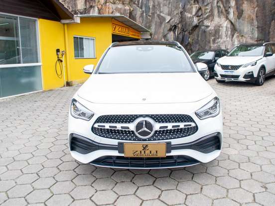 MERCEDES-BENZ-GLA 200-1.3 GCI GASOLINA AMG LINE 7G-DCT MERCEDES-BENZ-GLA 200-2022