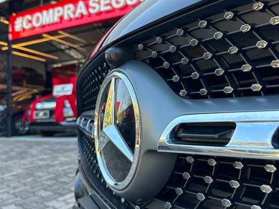 MERCEDES-BENZ-GLA 200-1.3 MHEV AMG LINE 7G-DCT MERCEDES-BENZ-GLA 200-2024