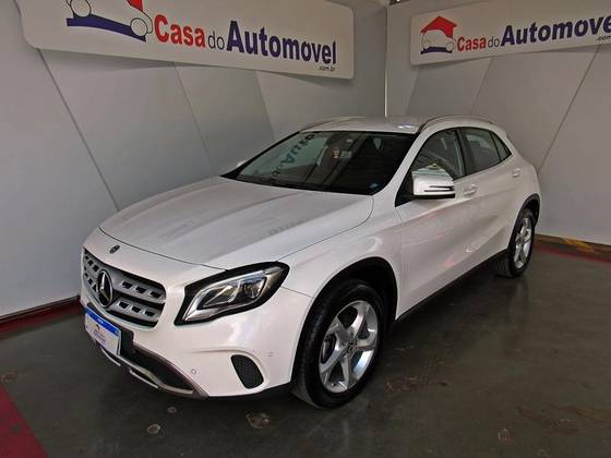 Mercedes-Benz GLA 200 1.6 CGI Flex Advance 7G-DCT