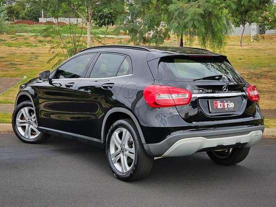MERCEDES-BENZ-GLA 200-1.6 CGI FLEX STYLE 7G-DCT MERCEDES-BENZ-GLA 200-2018