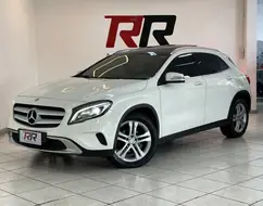 MERCEDES-BENZ GLA 200 1.6 CGI VISION 16V TURBO FLEX 4P AUTOMÁTICO MERCEDES-BENZ GLA 200 1.6 CGI VISION 16V TURBO FLEX 4P AUTOMÁTICO