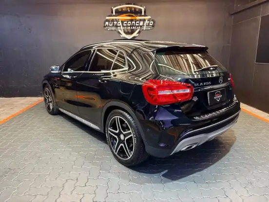 MERCEDES-BENZ-GLA 250-2016